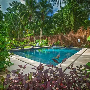 3* Hotel Tierra Maya & Sanctuary